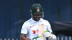 ‘৯ হাজার রান আর ২৪ সেঞ্চুরি করা বিজয়কে কেন দলে নেব না?’