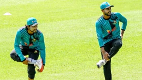 অধিনায়কত্বের বিতর্ক ছাপিয়ে একসঙ্গে অনুশীলনে শান্ত-মিরাজ