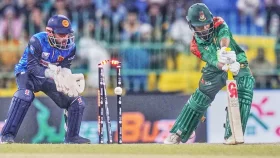 অবিশ্বাস্য ব্যাটিং ধসে হার, মিরাজ-হৃদয়-লিটন ০১০