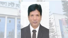 কর্মস্থলে অনুপস্থিত থাকায় চট্টগ্রাম কাস্টম হাউসের কমিশনার বরখাস্ত