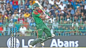 সাকিবের শেষ বেলার তান্ডবে লড়াইয়ের পুঁজি পেল বাংলাদেশ