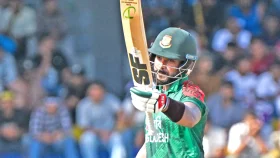 দ্বিতীয় ওয়ানডেতেই ফিফটি পারভেজ ইমনের, ১৬ ওভারে ১০০ বাংলাদেশ