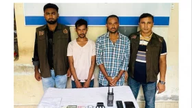 বগুড়ায় পৃথক অভিযানে ভুয়া ২ ডিবি পুলিশ সদস্য গ্রেপ্তার
