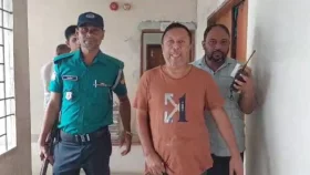 চাঁদাবাজির মামলায় টঙ্গীতে বিএনপির বহিষ্কৃত নেতা স্বপন গ্রেপ্তার