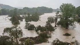 টেক্সাসে আকস্মিক বন্যায় প্রাণহানি বেড়ে ৪৩