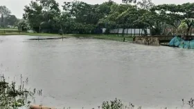 দুমকির নিম্নাঞ্চল প্লাবিত, বিপর্যস্ত জনজীবন