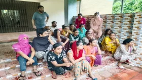 বিজয়পুর সীমান্ত দিয়ে ফের ২১ বাংলাদেশিকে পুশইন