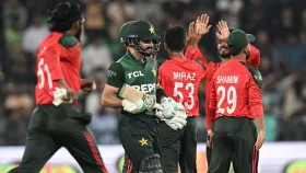 বিদেশে দুর্বল হলেও ঘরের মাঠে বাংলাদেশ বিপদজনক, সতর্ক হেসন