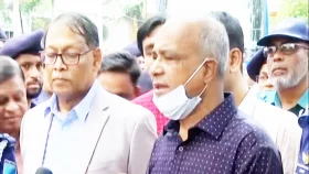 মিটফোর্ডের ঘটনায় ব্যবস্থা নিচ্ছে আইনশৃঙ্খলা বাহিনী: স্বরাষ্ট্র উপদেষ্টা