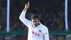 সোশ্যাল মিডিয়ার জনপ্রিয়তায় সাকিবের ধারেকাছে কেউ নেই