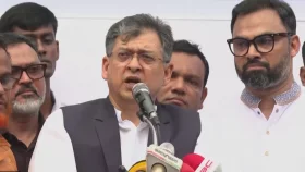 যারা ফ্যাসিস্টকে ফিরিয়ে আনতে চায় তাদের চিহ্নিত করব