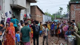 গাজীপুরে তালাবদ্ধ ঘর থেকে কারখানা কর্মকর্তার রক্তাক্ত লাশ উদ্ধার