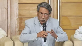 চলতি মাসেই জাতীয় সনদ তৈরিতে আশাবাদী আলী রিয়াজ