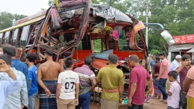 ফরিদপুরে সড়ক দুর্ঘটনায় নিহত ৩, আহত ২৫