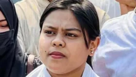 &lsquo;যার জন্য করলাম চুরি, সেই বলে চোর!&rsquo;