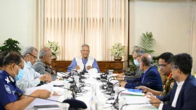 আগামী নির্বাচন অবাধ ও নিরপেক্ষ করতে আইনশৃঙ্খলা বাহিনীকে নির্দেশ প্রধান উপদেষ্টার