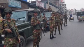 সেনা কর্মকর্তাদের নির্বাহী ম্যাজিস্ট্রেসি ক্ষমতা আরও ২ মাস বাড়ল