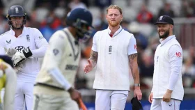 ভারত ভদ্রতার ধার ধারেনি; &lsquo;ফাঁকতালে সেঞ্চুরি করেছে&rsquo; জাদেজা-সুন্দর