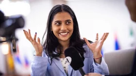 দাবায় বিশ্বচ্যাম্পিয়ন হলেন ১৯ বছরের দিব্যা