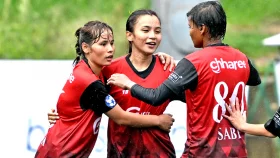 শেষ মিনিটের গোলে পারোকে জেতালেন ঋতু