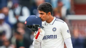 গাভাস্কারকে ছাড়িয়ে ব্র্যাডম্যানের বিশ্বরেকর্ড ভাঙার পথে শুবমান