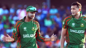 তারকা হলে কি দায়মুক্তি মেলে?