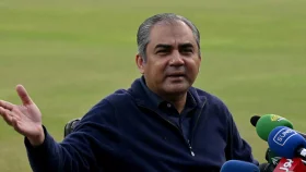 ভারতের সঙ্গে রেষারেষি; দেশের নাম ব্যবহারে নিষেধাজ্ঞা দিল পিসিবি