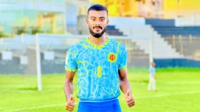 বসুন্ধরার হৃদয় বললেন, &lsquo;হয়তো আবারো কোনো একসময় দেখা হতে পারে আকাশী-নীল জার্সিতে&rsquo;