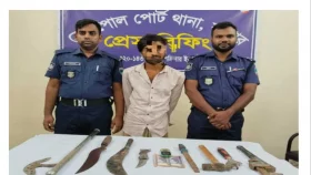 বেনাপোলে অস্ত্রসহ চোরচক্রের প্রধান সাজু গ্রেপ্তার