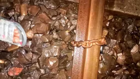 নাটোরে রেললাইনে শিকল পেঁচিয়ে নাশকতার চেষ্টা