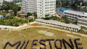 মাইলস্টোন স্কুল অ্যান্ড কলেজে পাঠদান শুরু