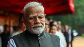 বদলে গেল ইতিহাস: লোকসভায় ভোটে হারলেন মোদি