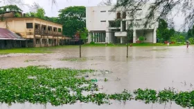 নোয়াখালীর ১৭৭ বিদ্যালয়ে পানি, ব্যাহত শিক্ষা কার্যক্রম