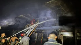 নোয়াখালীতে ২৫ দোকান ভস্মীভূত