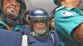 আইনজীবীদের হাতাহাতিতে খায়রুল হকের জামিন শুনানি স্থগিত
