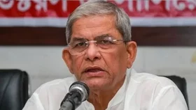 ওষুধশিল্প নিয়ে সরকারের নীতি একপেশে, ঝুঁকি তৈরি করেছে