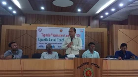 পার্বতীপুরে ৯০ হাজার শিশু বিনামূল্যে পাবে টাইফয়েড টিকা
