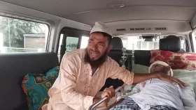 শিবচরে গাছের সঙ্গে মোটরসাইকেলের ধাক্কায় ইমাম নিহত