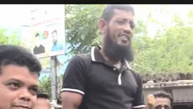 কুমিল্লার বাজারে ৩৫ কেজি ওজনের কাঁঠাল