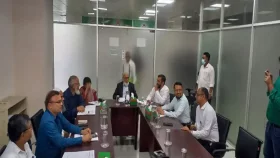 নির্বাচনের রোডম্যাপ চূড়ান্ত করতে বৈঠকে ইসি