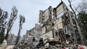 আলোচনার মধ্যেই ইউক্রেনে রাশিয়ার হামলা