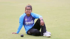 ১৫ বছরের ছেলেদের কাছে হারের পর ট্রোলিং; ক্ষুব্ধ রুমানার প্রতিবাদ