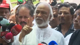 জনগণ ভোট দেয়ার জন্য উন্মুখ হয়ে আছে: ড. মঈন খান