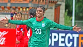 প্রীতির হ্যাটট্রিকে নেপালকে ফের হারালো বাংলাদেশ