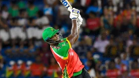 শেফার্ডের তাণ্ডবে ১ বলে ২০ রান দিলেন থমাস!