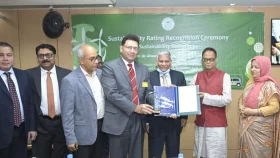 &lsquo;সাসটেইনেবিলিটি রেটিং ২০২৪&rsquo; পুরস্কার গ্রহণ করলো প্রাইম ব্যাংক