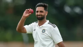 কাশ্মীরের আকিব নাবির ডাবল হ্যাটট্রিক; ভারতীয় দলে ডাক পাচ্ছেন কবে?