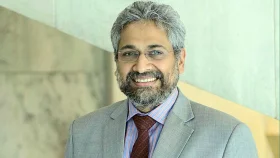 বাংলাদেশ নতুন ইতিহাস লিখছে: ভারতীয় সাংবাদিকের মন্তব্য