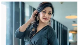 নতুন পরিচয়ে  ঋতুপর্ণা
