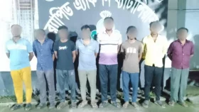 সিংগাইরে ৮ ডাকাত গ্রেফতার